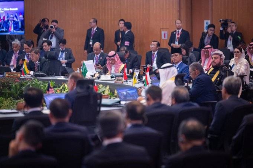 فيصل بن فرحان: نسعى إلى تسريع التحول نحو الطاقة المتجددة، والاستفادة من مبادرات الحزام والطريق