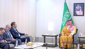 وزير الداخلية يستعرض مع رئيس منظمة الحج والزيارة الإيراني الاهتمام المشترك