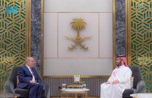 ولي العهد يستقبل نائب رئيس دولة فلسطين ويبحثان تطورات الأوضاع