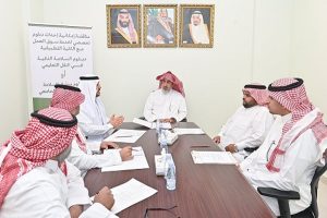 جامعة المجمعة تبحث إنشاء دبلوم متخصص في السلامة للنقل الجامعي والمدرسي