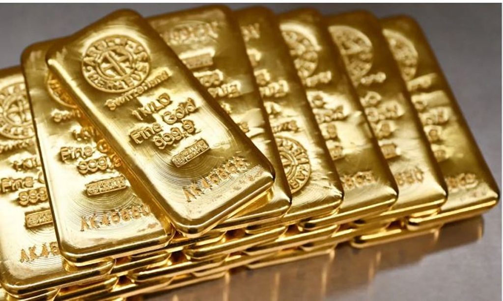 الذهب يقترب من أعلى مستوى له في أسبوعين.. والأونصة تتجاوز 3339 دولارًا