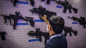 إسرائيل تحقّق رقمًا قياسيًا في صادراتها الدفاعية: 14.7 مليار دولار رغم “الفترات الصعبة”
