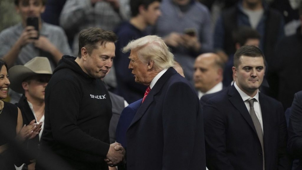 تصاعد الخلاف بين ترامب وإيلون ماسك يثير القلق داخل الحزب الجمهوري