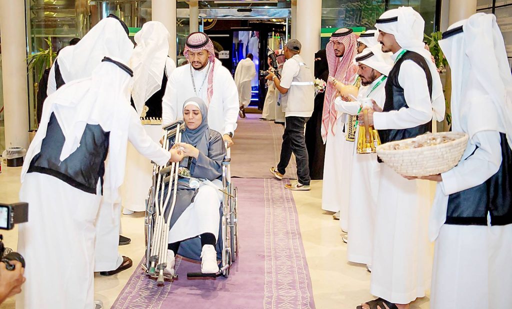 طواقم مؤهلة ترافق ضيوف برنامج خادم الحرمين