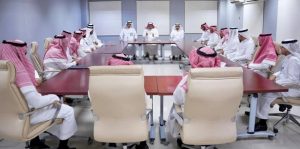 رئيس هيئة الرقابة ومكافحة الفساد يلتقي قيادات ومنسوبي الهيئة المشاركين في الحج
