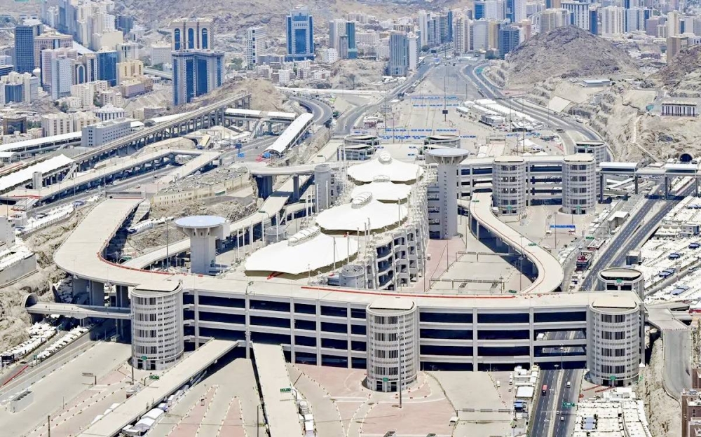 900 كاميرا و200 عربة صديقة للبيئة في انتظار الحجاج على الجسر900
