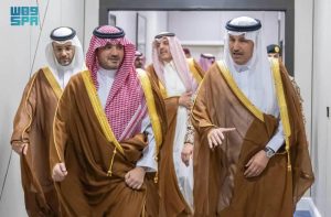 وزير الداخلية يزور مقر المركز العام للنقل التابع لـ«ملكية مكة والمشاعر» في مشعر عرفة
