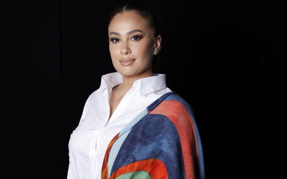 ما سبب المطالبات بسحب الجنسية المصرية من هند صبري؟