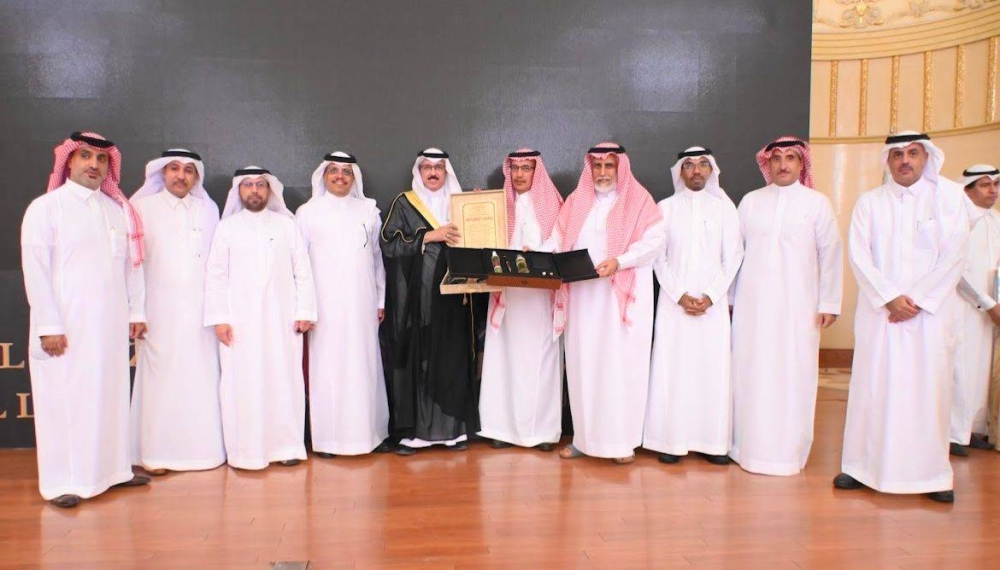 في ليلة الوفاء.. «تعليم جدة» يودّع معجب الزهراني