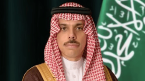 وزير الخارجية ونظيره الفرنسي يبحثان هاتفيًا مستجدات الأوضاع الإقليمية