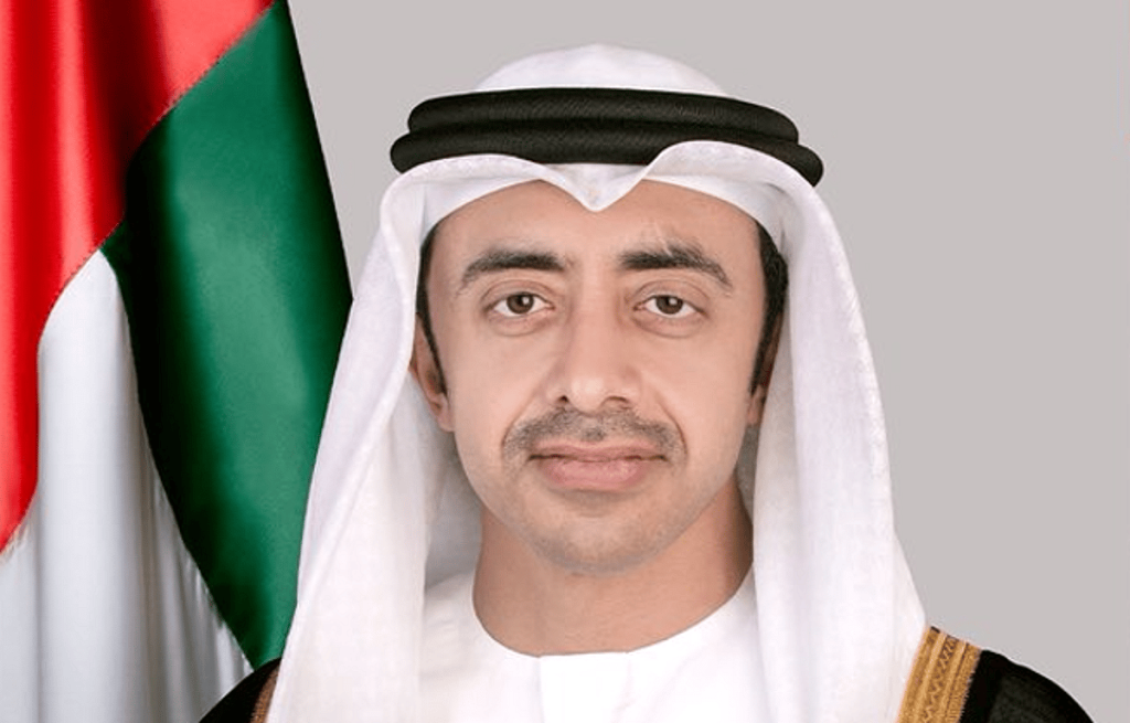 وزير الخارجية الإماراتي: نحذر من خطوات متهورة قد تتعدى حدود إيران وإسرائيل