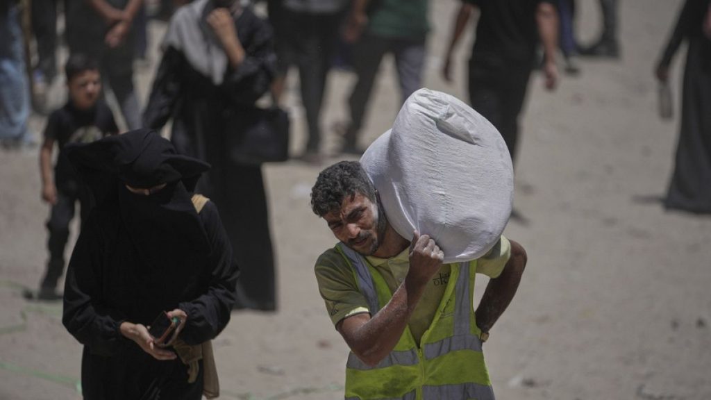 بسبب وثائقي حول غزة.. الـ”بي بي سي” تفتح تحقيقًا داخليًا حول “إرشادات الدقة”