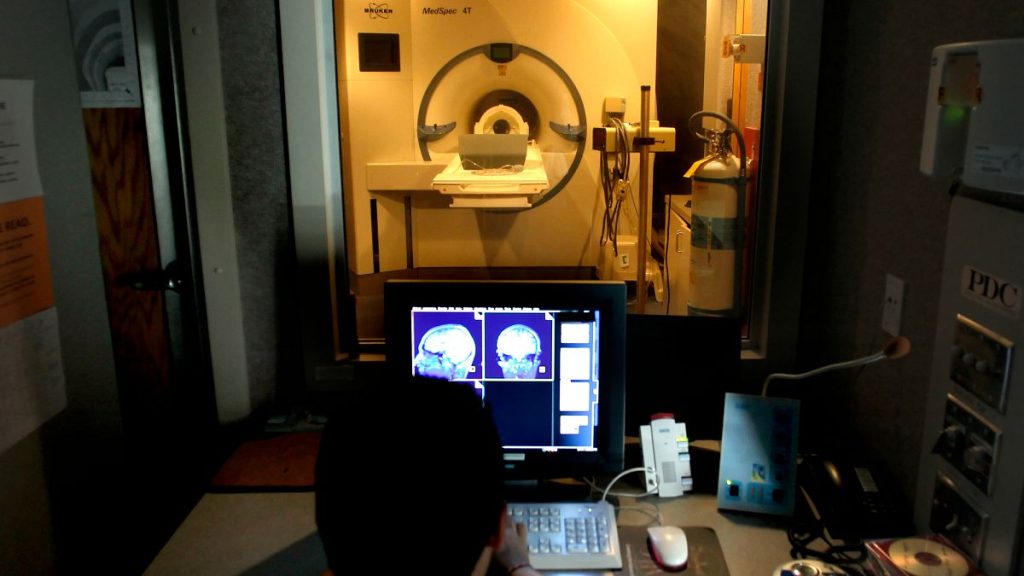 تصعيد تجاري بين الصين والاتحاد الأوروبي: بكين تقيّد مشتريات الأجهزة الطبية