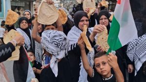 باريس تطالب بدخول الصحافة إلى غزة.. وكالاس: قتل مدنيين ينتظرون المساعدات أمر لا يمكن الدفاع عنه