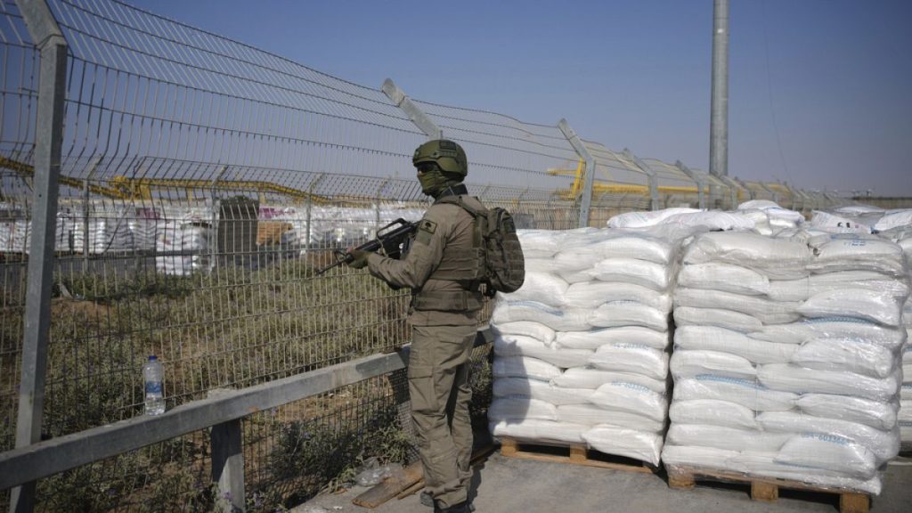 في حادثة يُشتبه بأنها انتحار.. وفاة ضابط احتياط إسرائيلي حدد هويات قتلى هجوم 7 أكتوبر