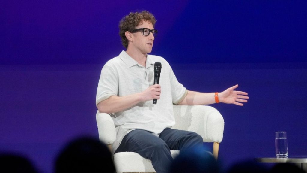 حول خصوصية البيانات.. دعوى بـ8 مليارات دولار تطال زوكربيرغ وعددًا من المسؤولين في شركة “ميتا”