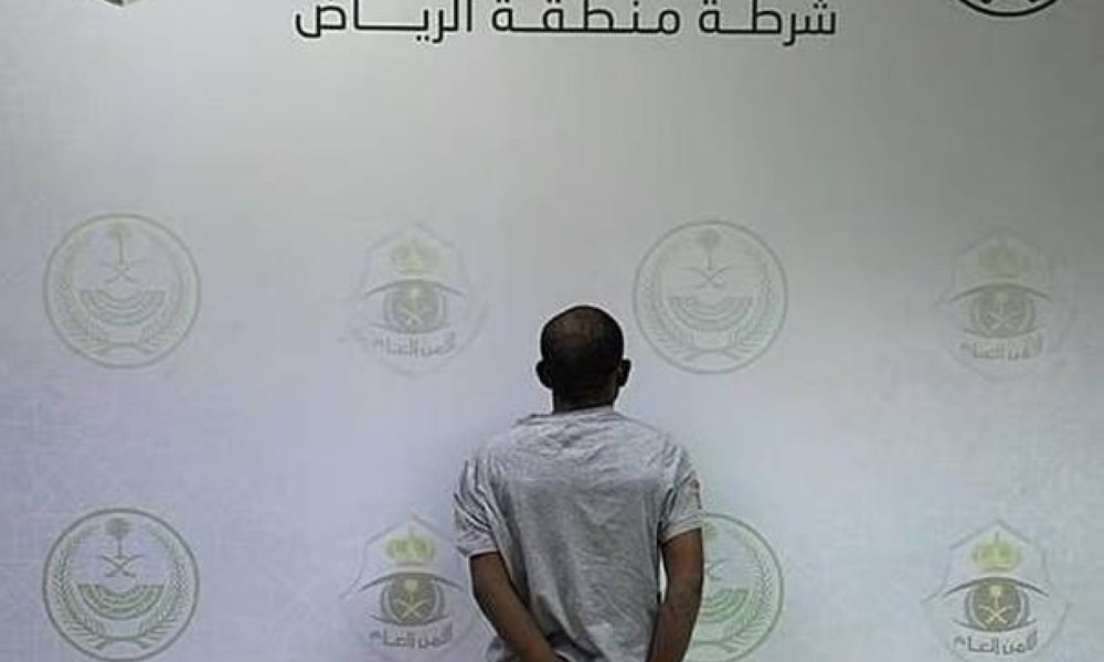 القبض على مقيم بالرياض لمحتوى جنسي وتخريب مركبة