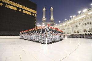 أمنٌ في أقدس مكان.. واحترافية في أنقى لحظة