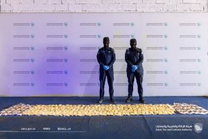 إحباط تهريب أكثر من 300 ألف حبة «كبتاجون» قادمة عبر «ميناء جدة»