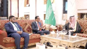 رئيس «الإذاعة والتلفزيون» يبحث مع السفير السريلانكي التعاون الإعلامي
