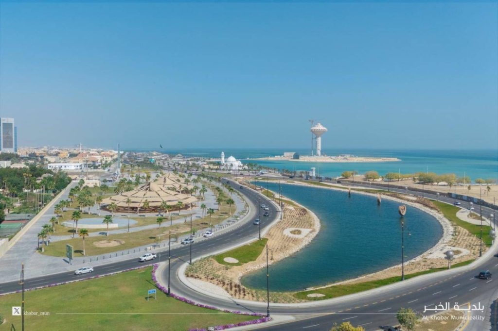 أكثر من 80 مشروعاً تنموياً في 6 أشهر.. تحول الخبر إلى ورشة تطوير شاملة