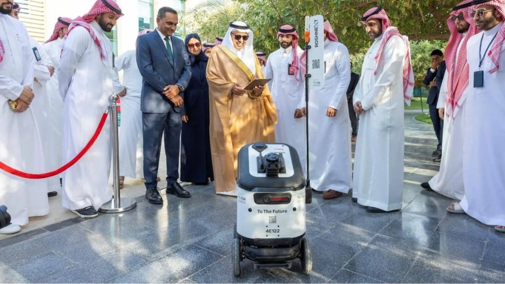 «هيئة النقل»: إطلاق تجربة التوصيل الذاتي باستخدام مركبات ذاتية القيادة