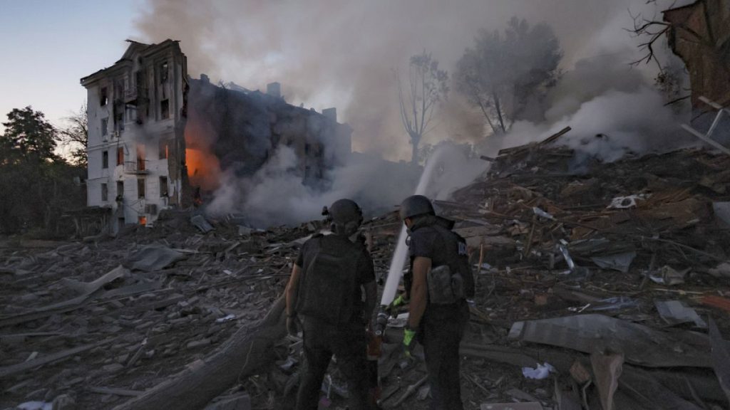 روسيا تطلق وابلًا من المسيّرات على عشر مناطق أوكرانية قبيل وصول ويتكوف إلى موسكو