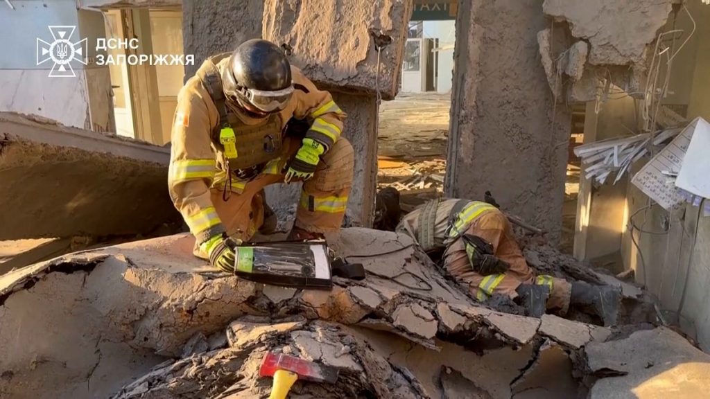 فيديو. قصف روسي على زابوريجيا يصيب 20 شخصا على الأقل