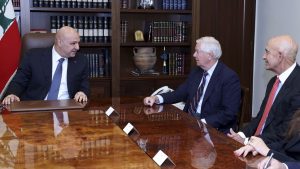 بارّاك من بعبدا: لا نريد حربًا أهلية في لبنان ومقترح نزع سلاح حزب الله ليس بالضرورة عسكريًا