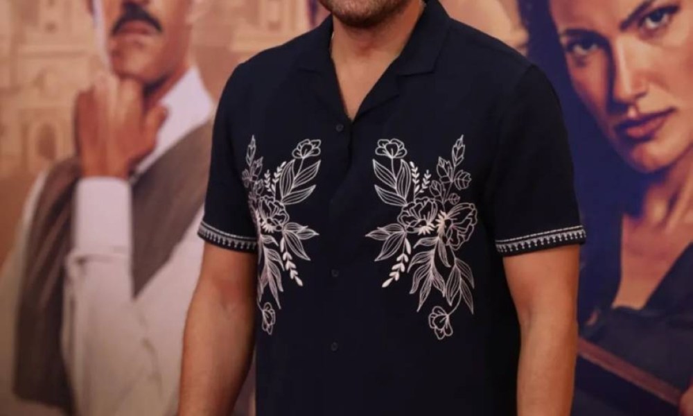 عمرو يوسف ودينا الشربيني يقدمان عرض درويش النجومي