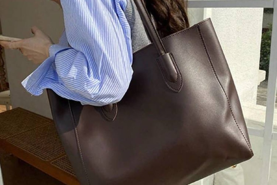 “أهم 5 مستلزمات لا غنى عنها في حقيبة الطالب الجامعي”