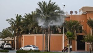 «الرذاذ المائي» في الحدائق ومضامير المشي العامة بالظهران
