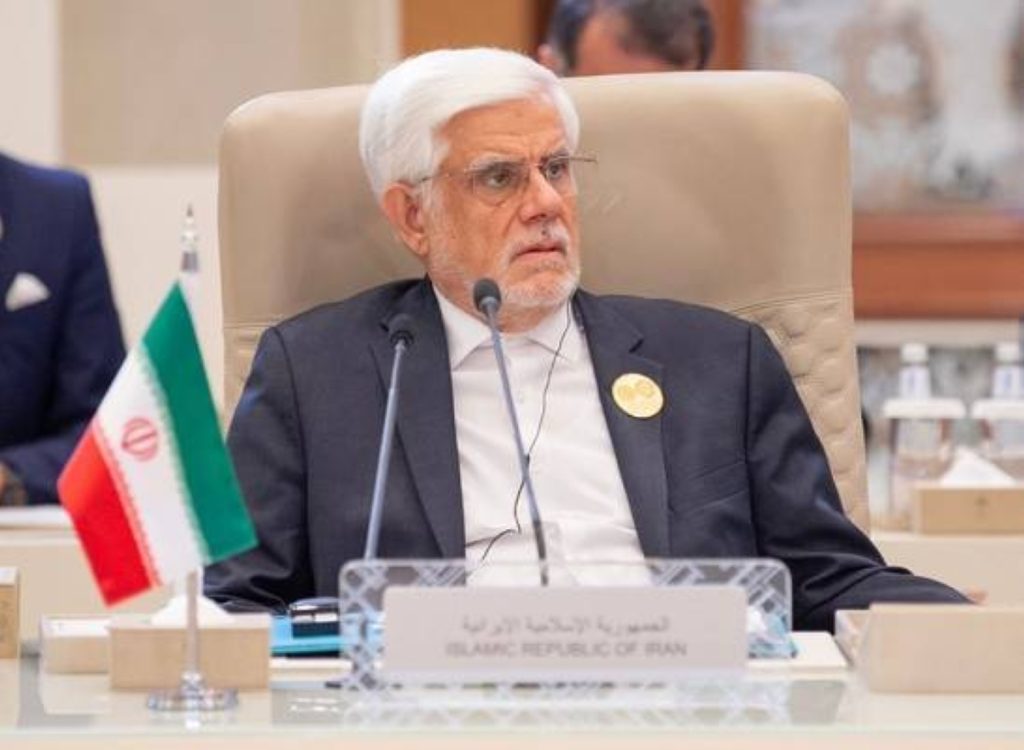 مساعد الرئيس الإيراني: واشنطن دمّرت المفاوضات النووية