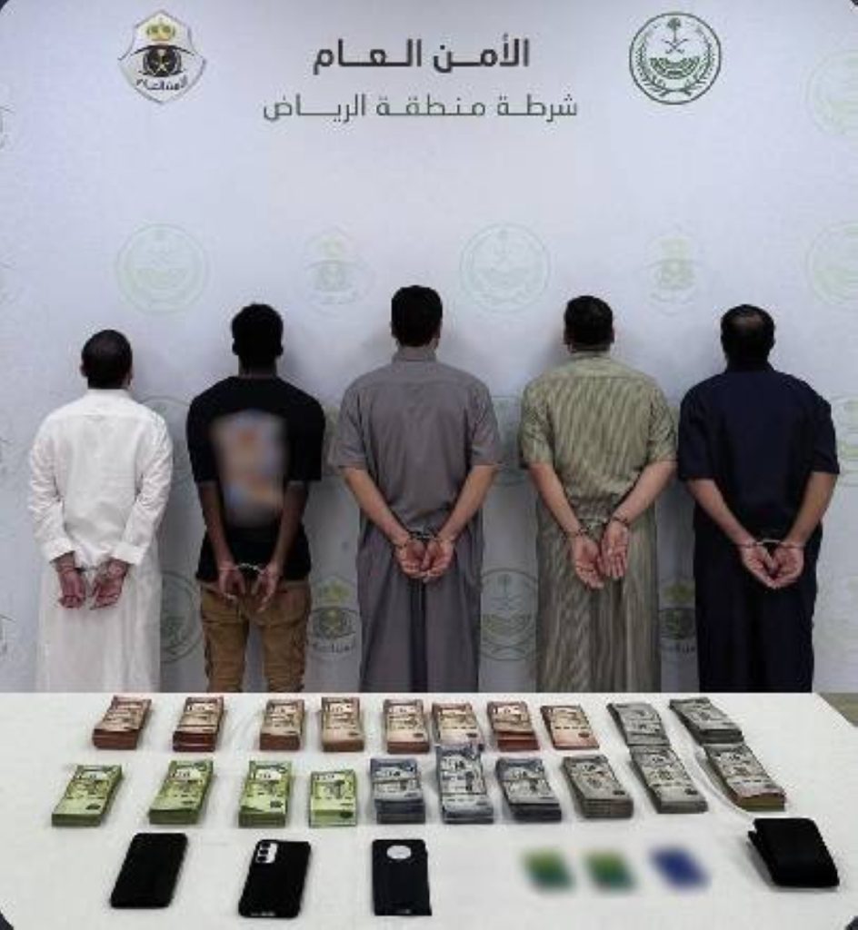 القبض على 4 وافدين ومواطن نشروا إعلانات وهمية لتأجير وحدات سكنية