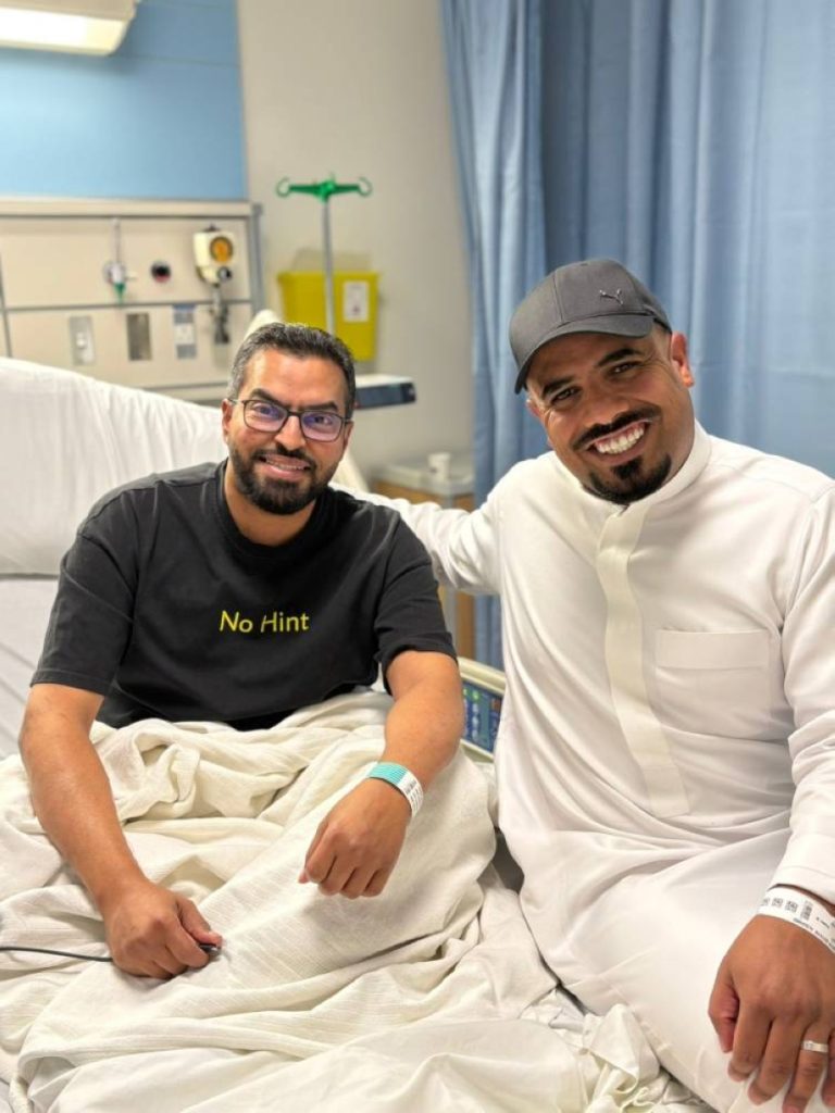 فيصل اليامي يخضع لعملية زراعة كلية ناجحة ويشكر صديقه الغامدي على التبرع