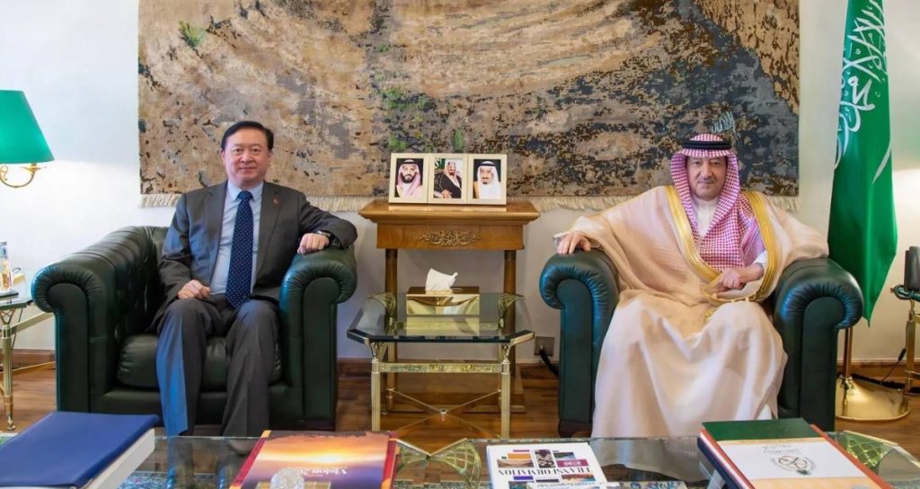 نائب وزير الخارجية يستقبل السفير الصيني لدى المملكة
