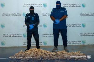 منفذ الحديثة: إحباط تهريب 406,395 حبة كبتاجون مُخبأة في فرو «أغنام»