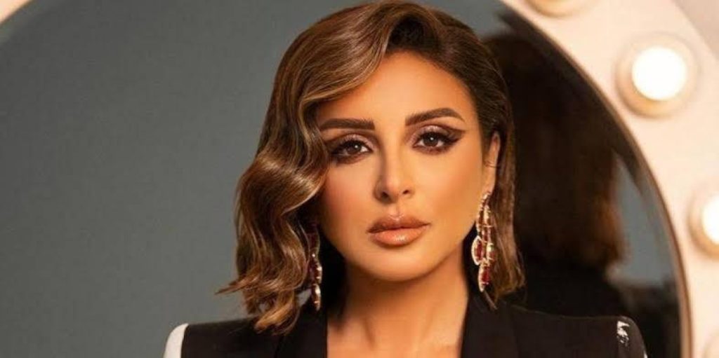 مصدر مقرب من أنغام يكشف لـ«عكاظ» تطورات حالتها الصحية