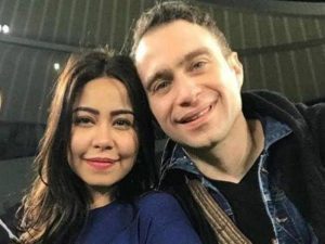 قدمت بلاغاً رسمياً .. شيرين: «حسام» سرق شيكين على بياض من منزلي