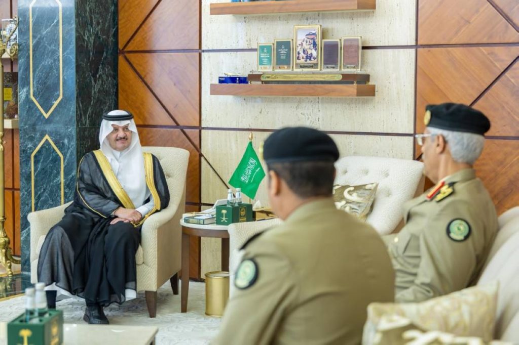 أمير الشرقية يستقبل قائد قوة أمن المنشآت