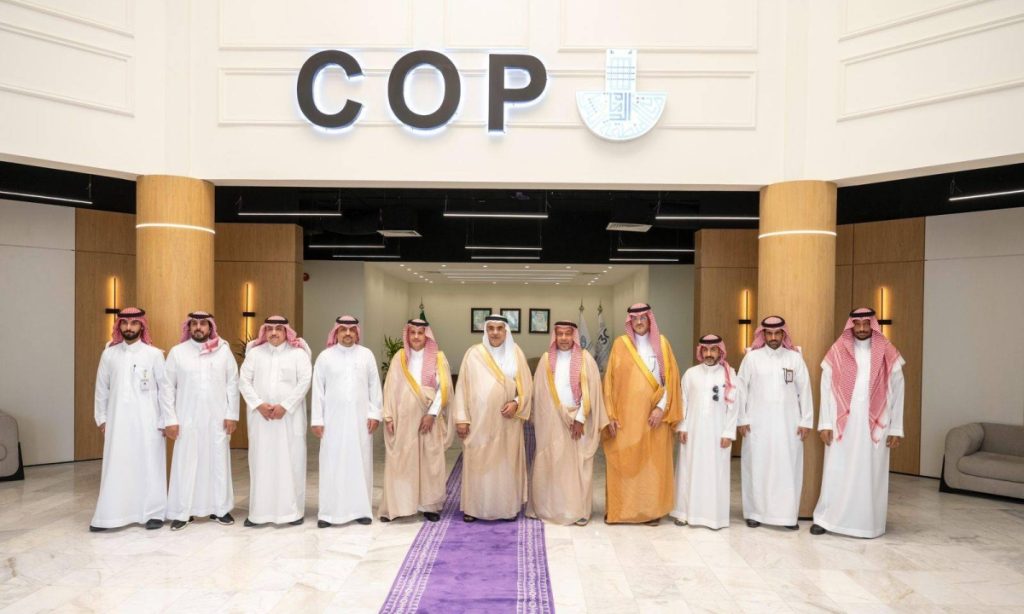 نائب وزير البلديات والإسكان يدشن الإصدار الجديد من نظم المعلومات الجغرافية وتطبيق «مدينتي» بالشرقية