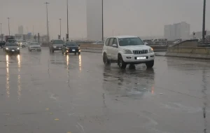 أمطار على 9 مناطق.. توقعات حالة الطقس اليوم الأحد 9-2-1447 في المملكة