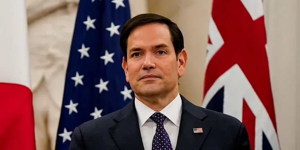 وزير الخارجية الأمريكي ونظيره الفرنسي يبحثان هاتفيًا وقف إطلاق النار في قطاع غزة