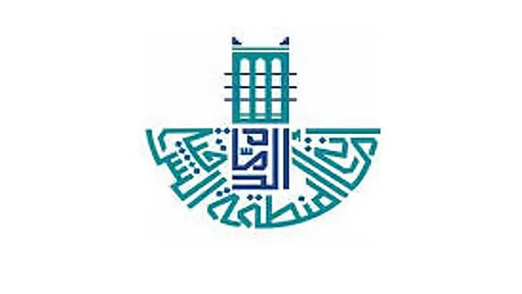أمانة الشرقية تنجز صيانة 60 ألف متر مربع من المسطحات الخضراء لمدينة مليجة