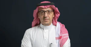الرئيس التنفيذي لطيران ناس يتصدر غلاف فوربس في أغسطس