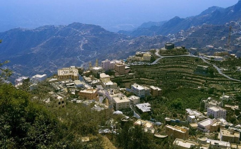 فيفـــاء.. جارة القمر وحـدائق السـعودية المعلّقـة