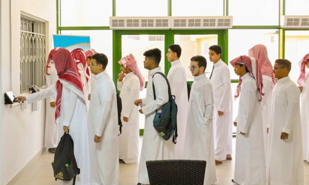 إجراءات التعامل مع غياب الطلاب: بعذر أو دون عذر