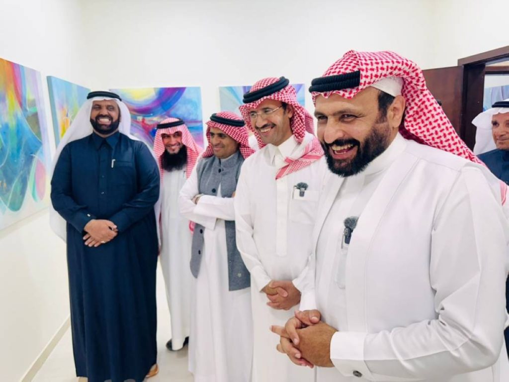 تدشين مرسم ومعرض «للحلم بقية 4» للفنان عوضة الشمراني بقرية آل عامر