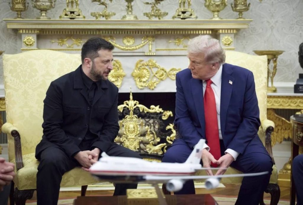 زيلينسكي يتهم حلفاءه بـ «إضاعة الوقت» قبل لقاء ترمب