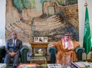 نائب وزير الخارجية يستقبل سفير جمهورية رواندا لدى المملكة